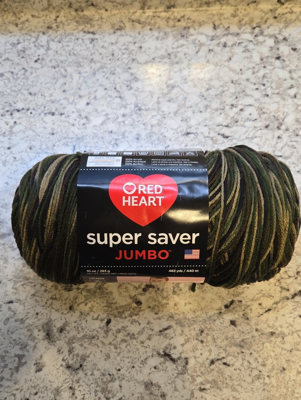 New 1 Skein Red Heart Super Saver Jumbo Worsted Yarn in Camouflage
